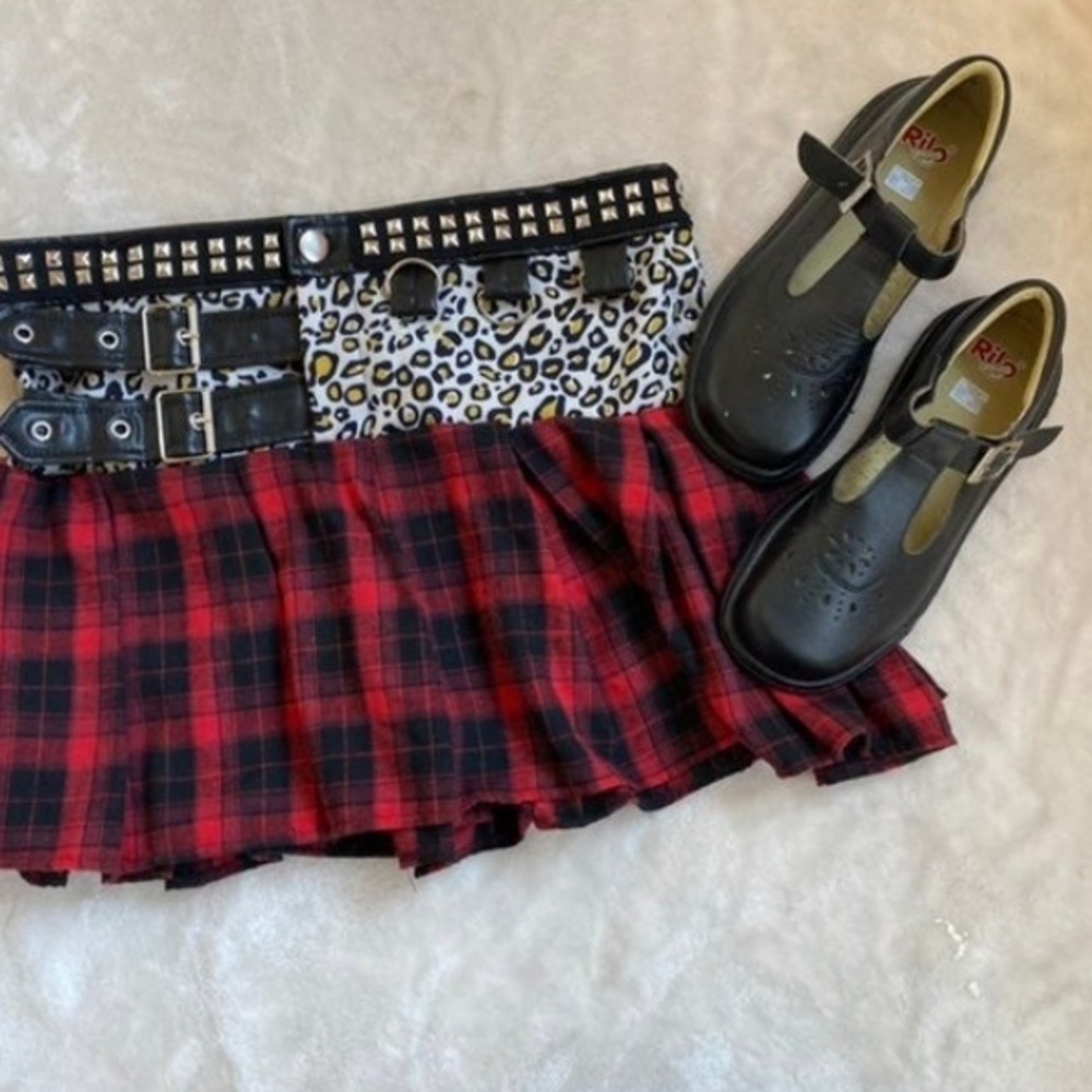 Vintage Black Mary Jane Loafers - Picture 3 of 10